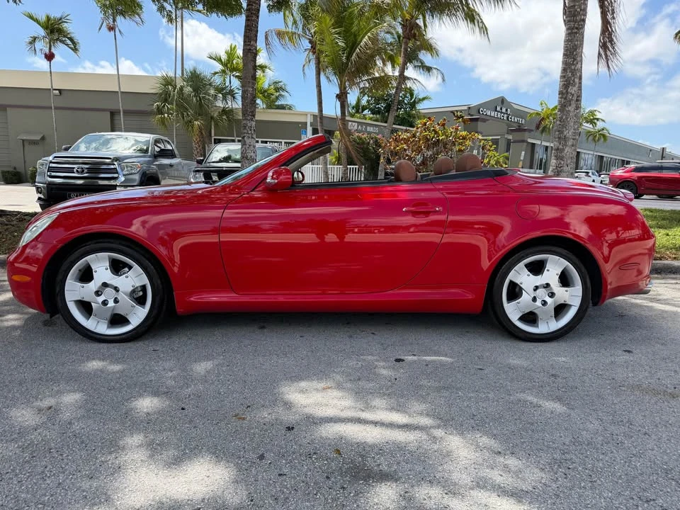 2003 Lexus SC430 - Image 2 of 10
