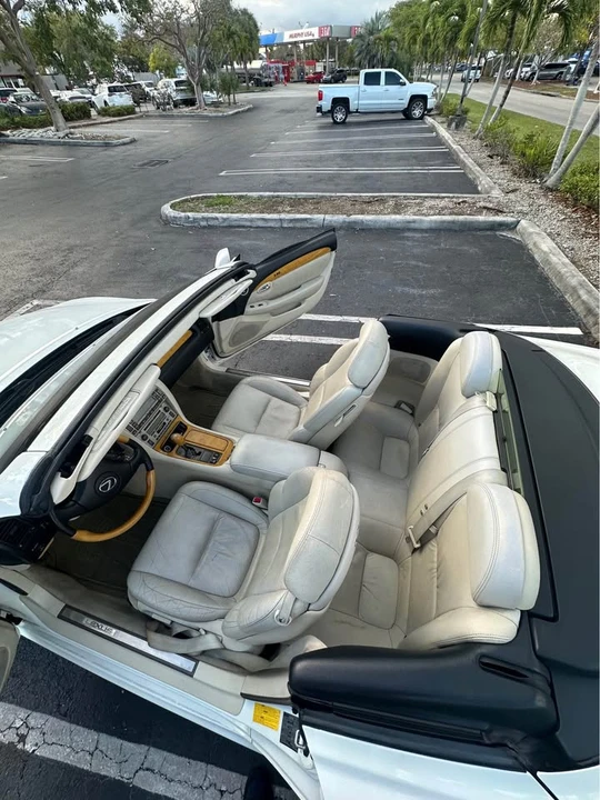 2003 Lexus SC430 - Image 13 of 16