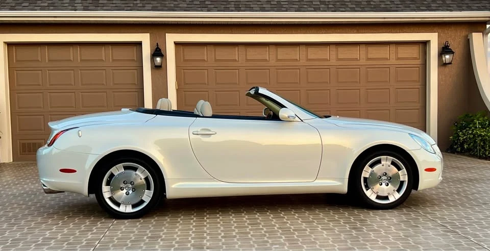 2003 Lexus SC430 - Image 2 of 16