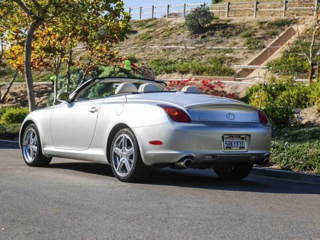 2003 Lexus SC430 - Image 4 of 21
