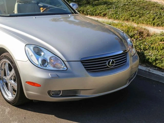 2003 Lexus SC430 - Image 9 of 21