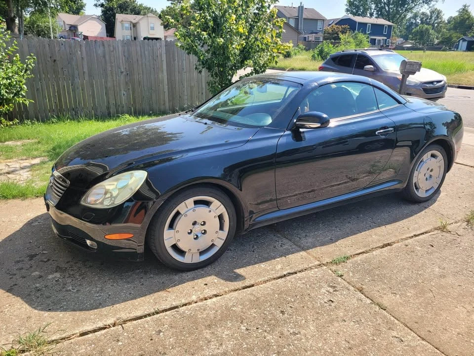 2003 Lexus SC430 - Image 3 of 15