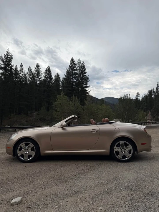 2003 Lexus SC430 - Image 3 of 20