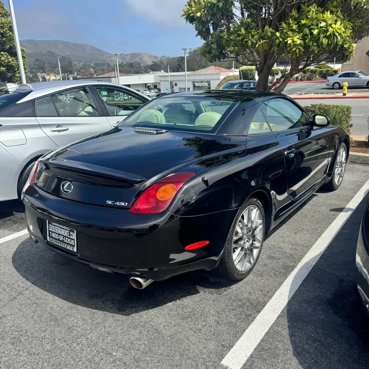 2003 Lexus SC430 - Image 3 of 6