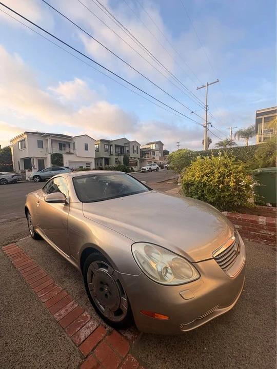 2003 Lexus SC430 - Image 3 of 5