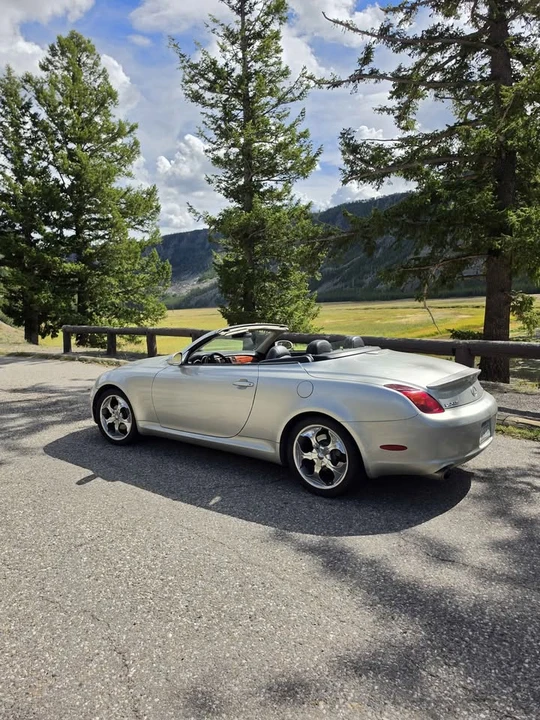 2003 Lexus SC430 - Image 2 of 10