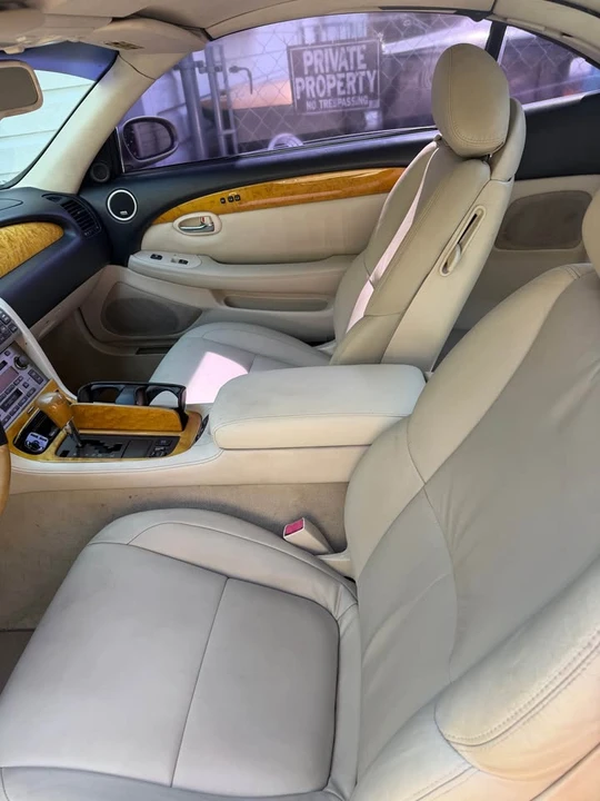 2003 Lexus SC430 - Image 2 of 5
