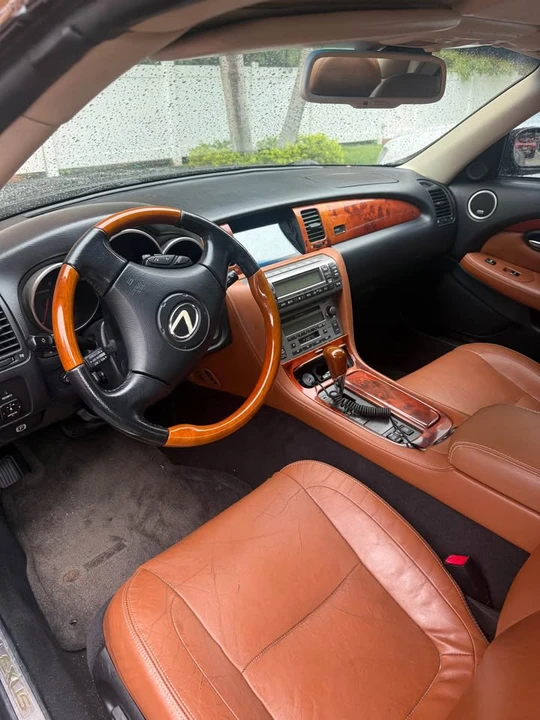 2003 Lexus SC430 - Image 2 of 6