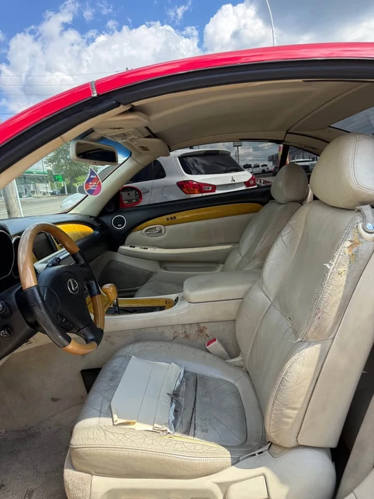 2003 Lexus SC430 - Image 13 of 20