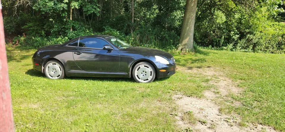 2003 Lexus SC430 - Image 2 of 2
