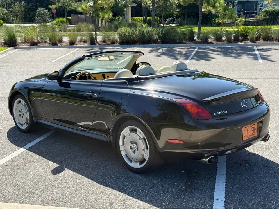 2003 Lexus SC430 - Image 10 of 18
