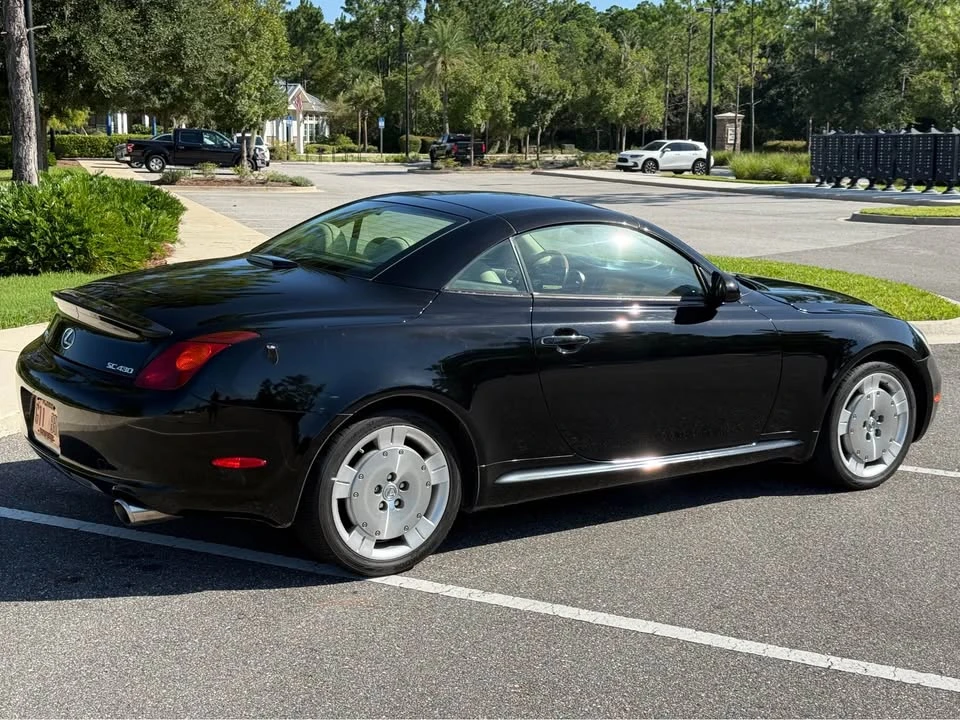 2003 Lexus SC430 - Image 3 of 18
