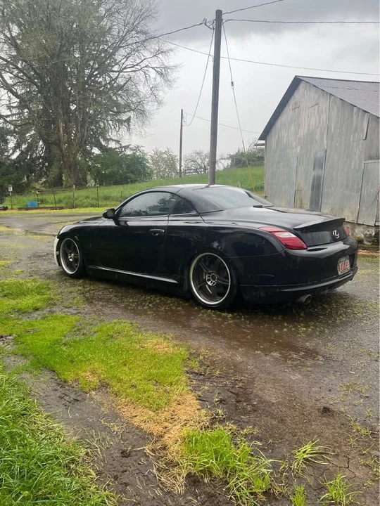 2003 Lexus SC430 - Image 2 of 5