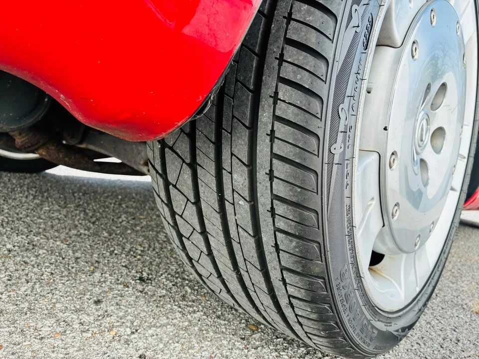2003 Lexus SC430 - Image 16 of 18