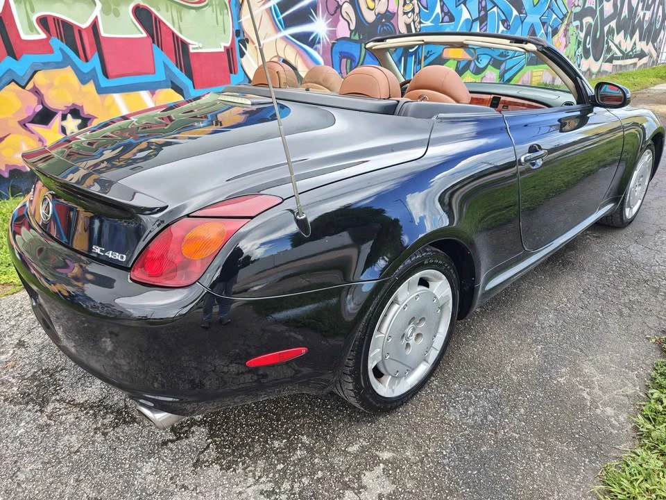 2003 Lexus SC430 - Image 4 of 12