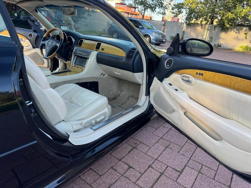2003 Lexus SC430 - Image 13 of 19