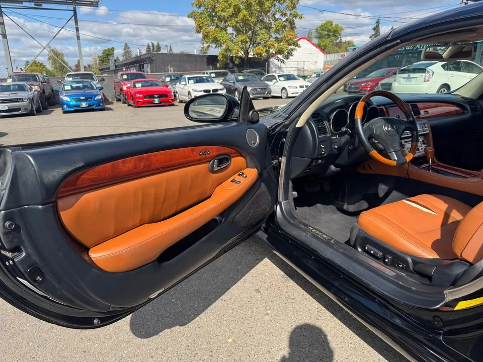 2003 Lexus SC430 - Image 9 of 16