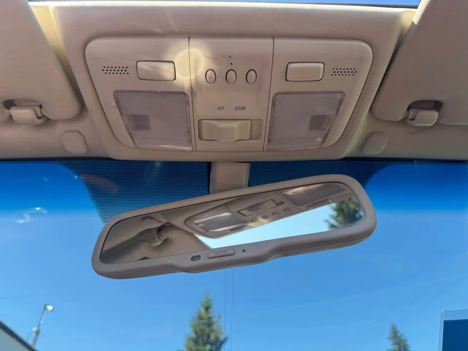 2003 Lexus SC430 - Image 13 of 20