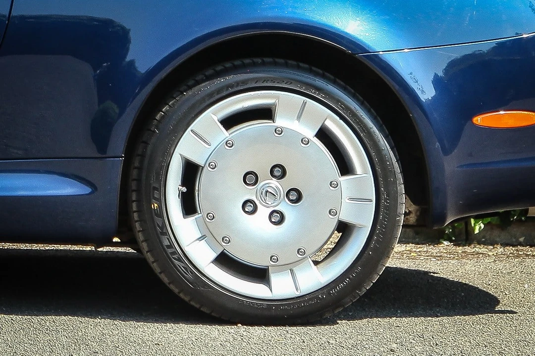 2003 Lexus SC430 - Image 25 of 30