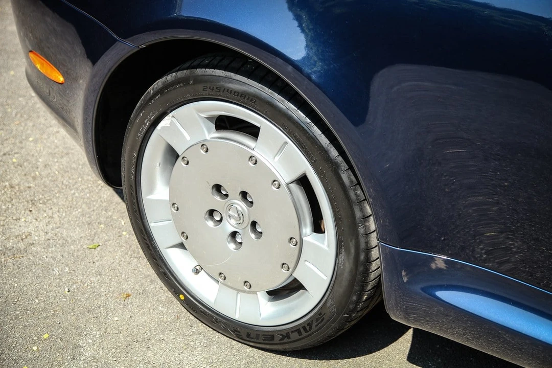 2003 Lexus SC430 - Image 23 of 30