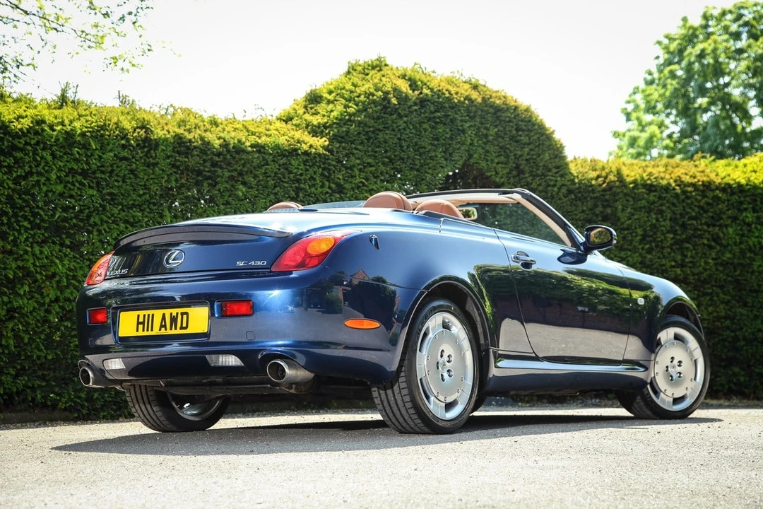 2003 Lexus SC430 - Image 14 of 30