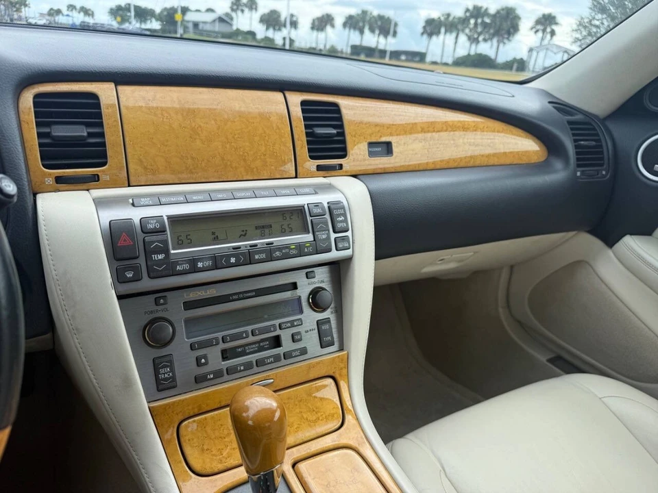 2003 Lexus SC430 - Image 15 of 21