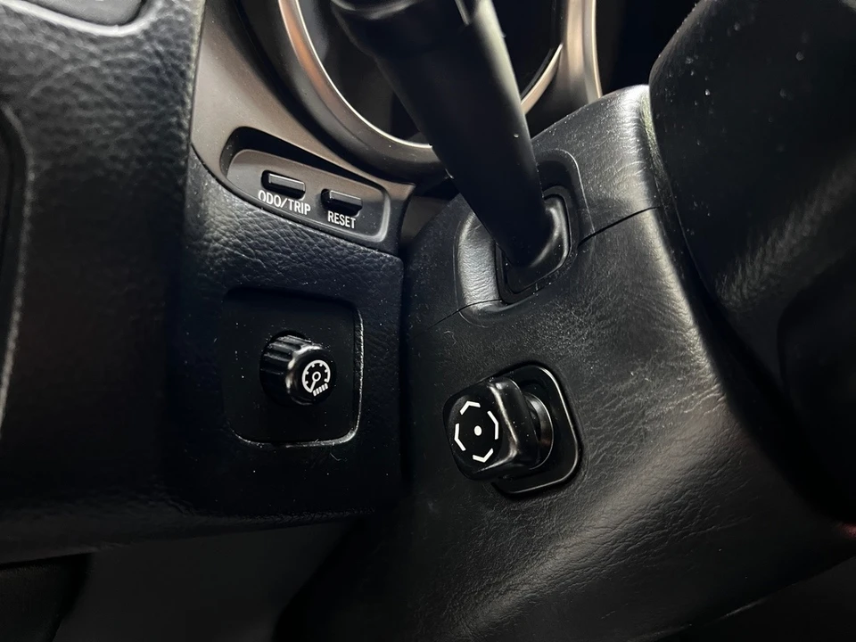 2003 Lexus SC430 - Image 22 of 31