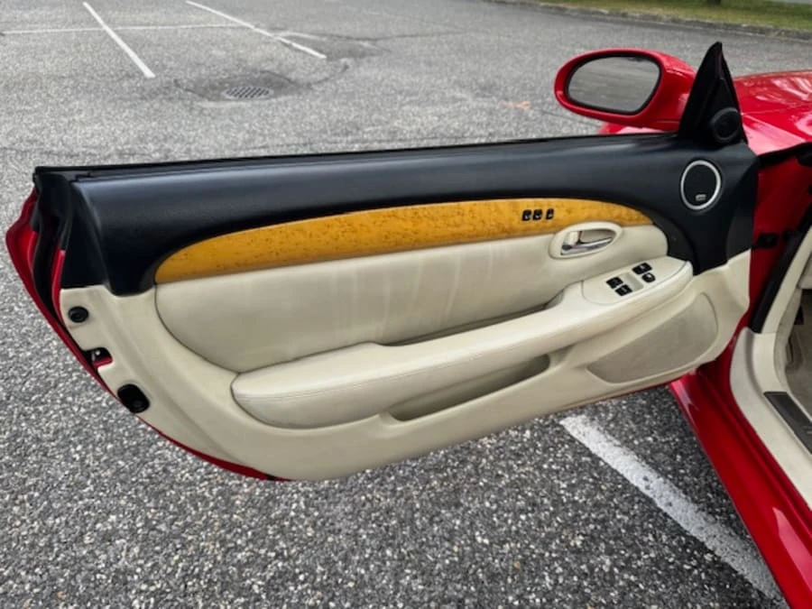 2003 Lexus SC430 - Image 16 of 21