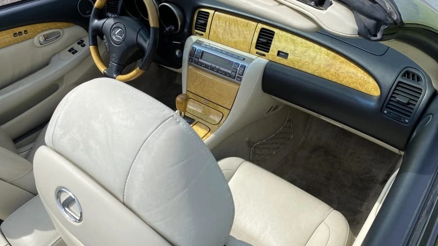 2003 Lexus SC430 - Image 12 of 31