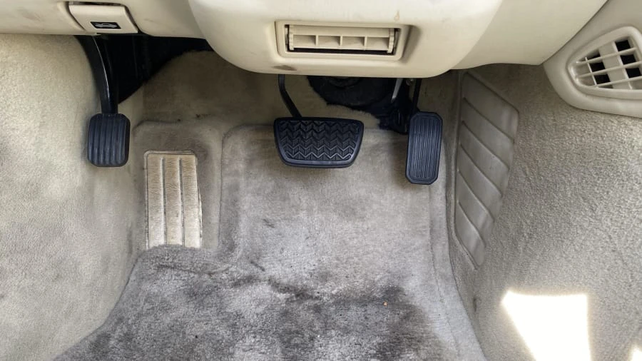 2003 Lexus SC430 - Image 11 of 31
