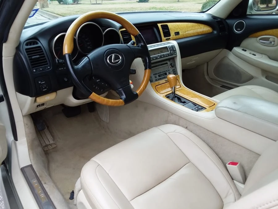 2003 Lexus SC430 - Image 3 of 8