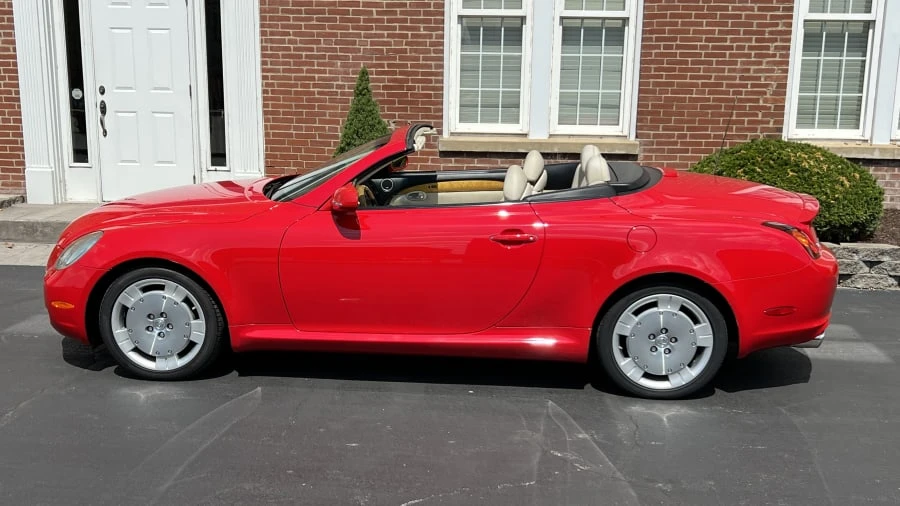 2003 Lexus SC430 - Image 2 of 11