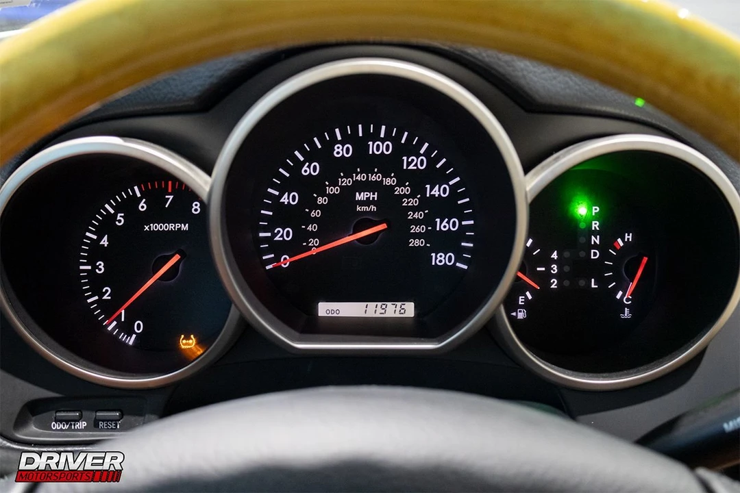 2003 Lexus SC430 - Image 18 of 23