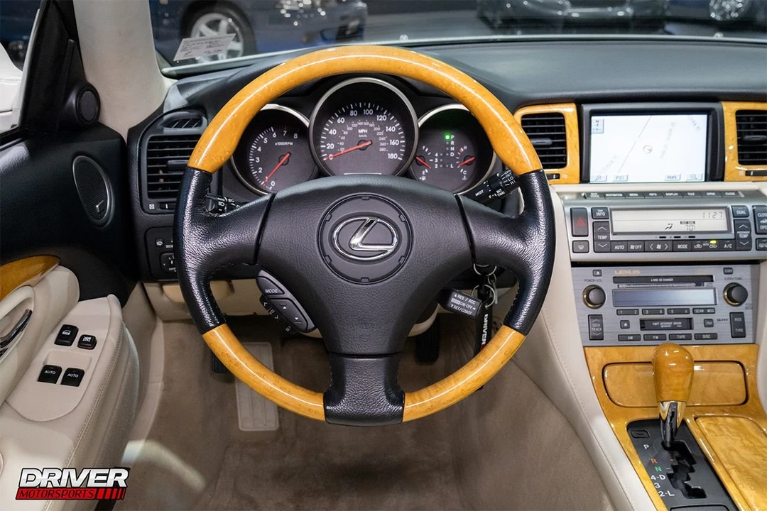 2003 Lexus SC430 - Image 3 of 23