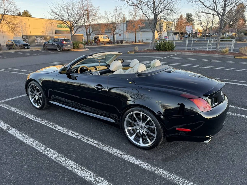 2003 Lexus SC430 - Image 10 of 23