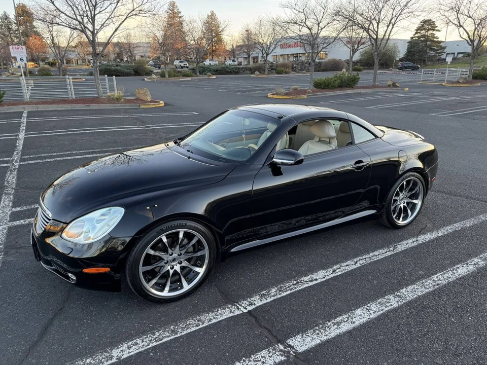 2003 Lexus SC430 - Image 3 of 23