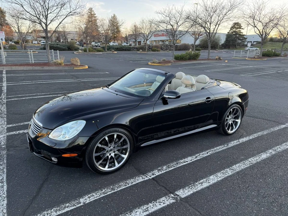 2003 Lexus SC430 - Image 9 of 23