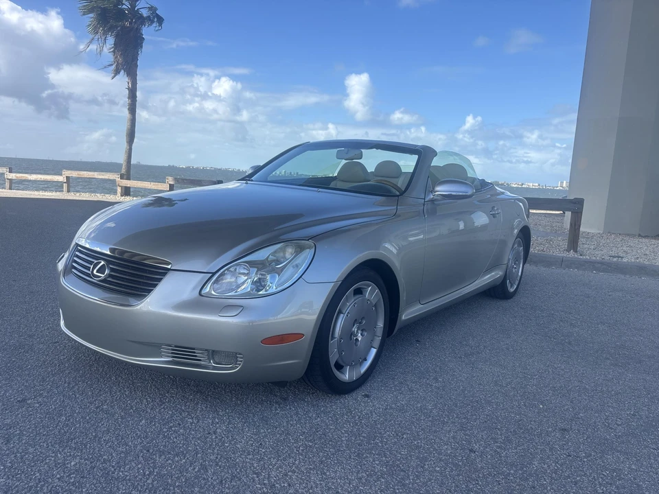 2003 Lexus SC430 - Image 2 of 31