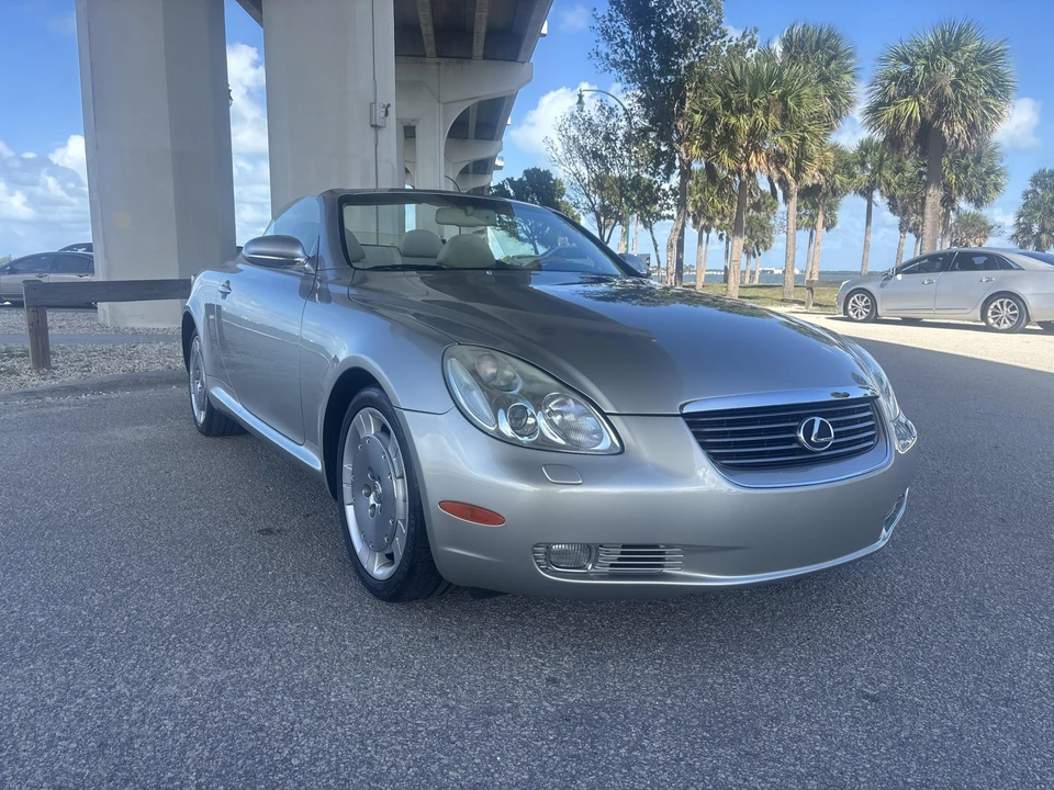 2003 Lexus SC430 - Image 3 of 31