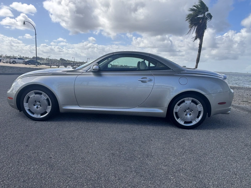 2003 Lexus SC430 - Image 21 of 31