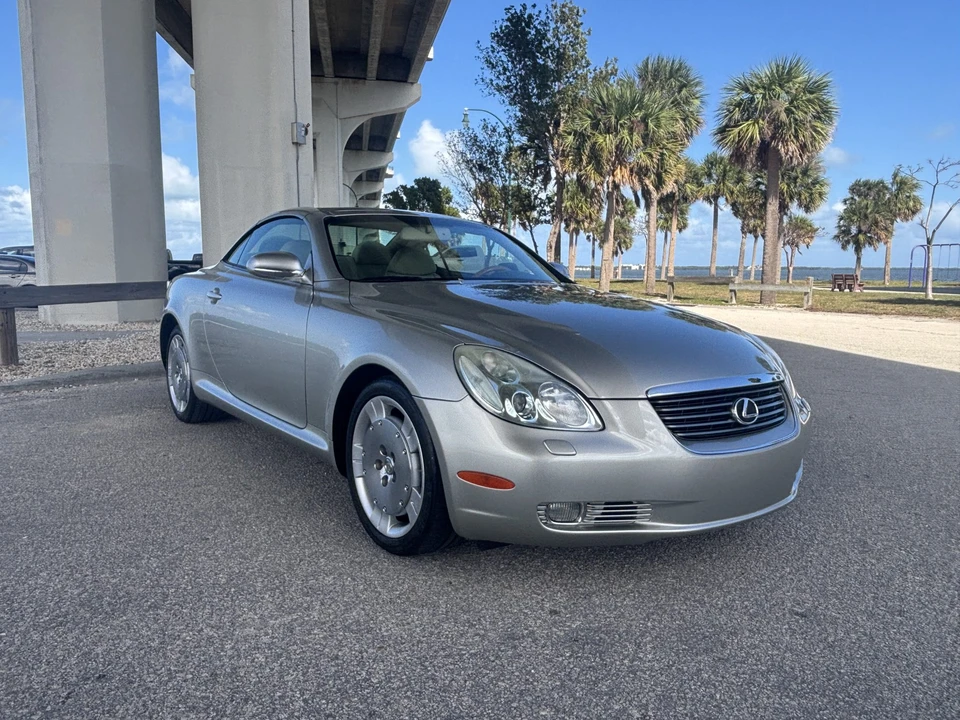 2003 Lexus SC430 - Image 10 of 31