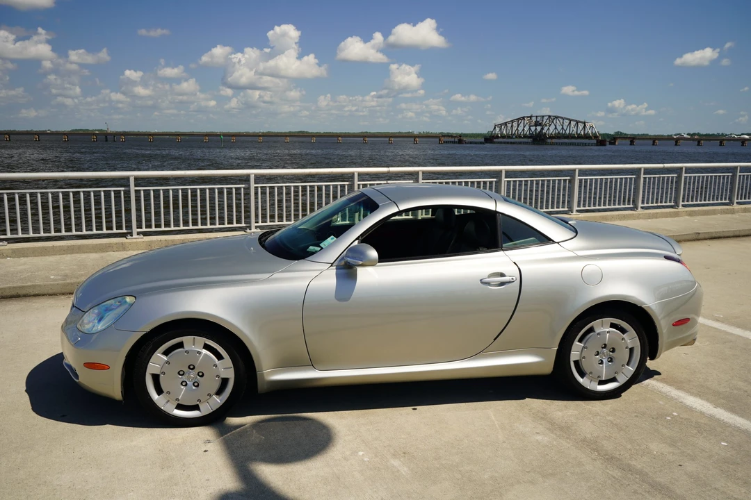 2003 Lexus SC430 - Image 4 of 31