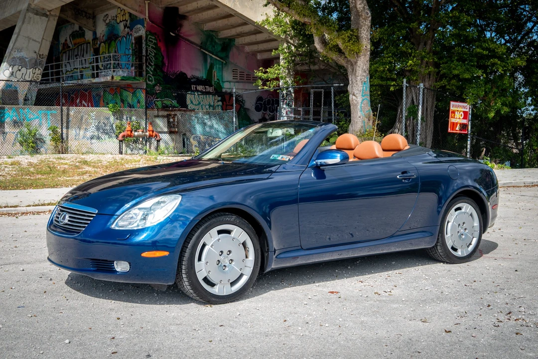 2003 Lexus SC430 - Image 2 of 31