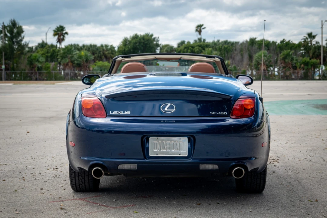 2003 Lexus SC430 - Image 16 of 31