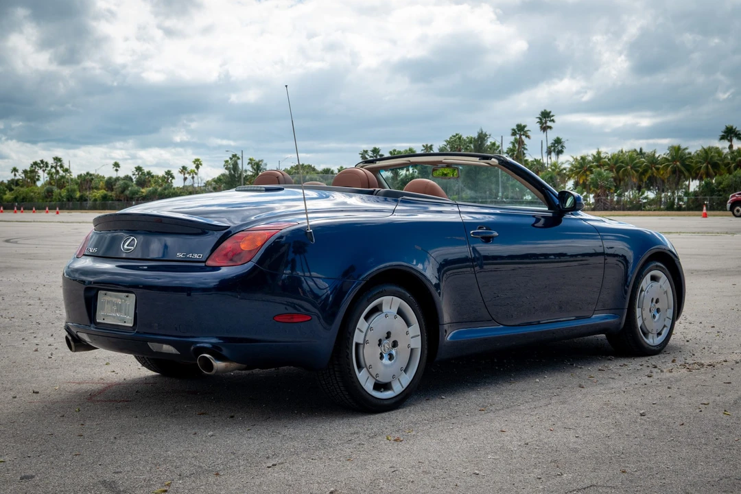2003 Lexus SC430 - Image 14 of 31