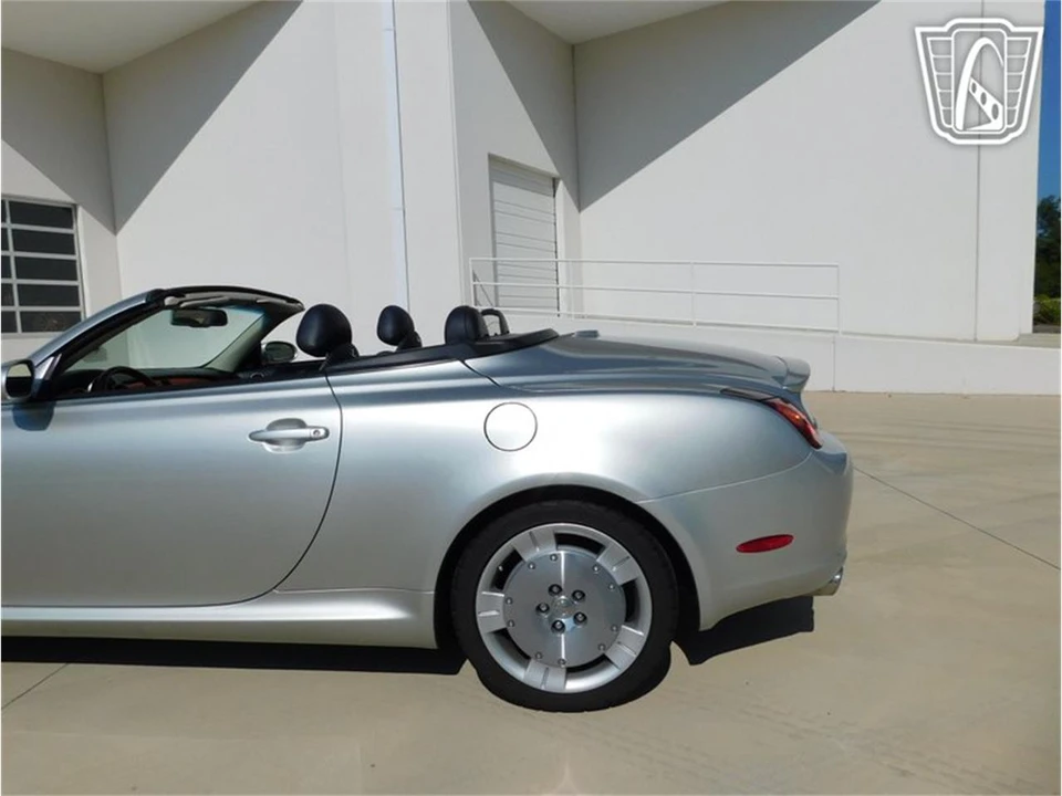 2003 Lexus SC430 - Image 16 of 31