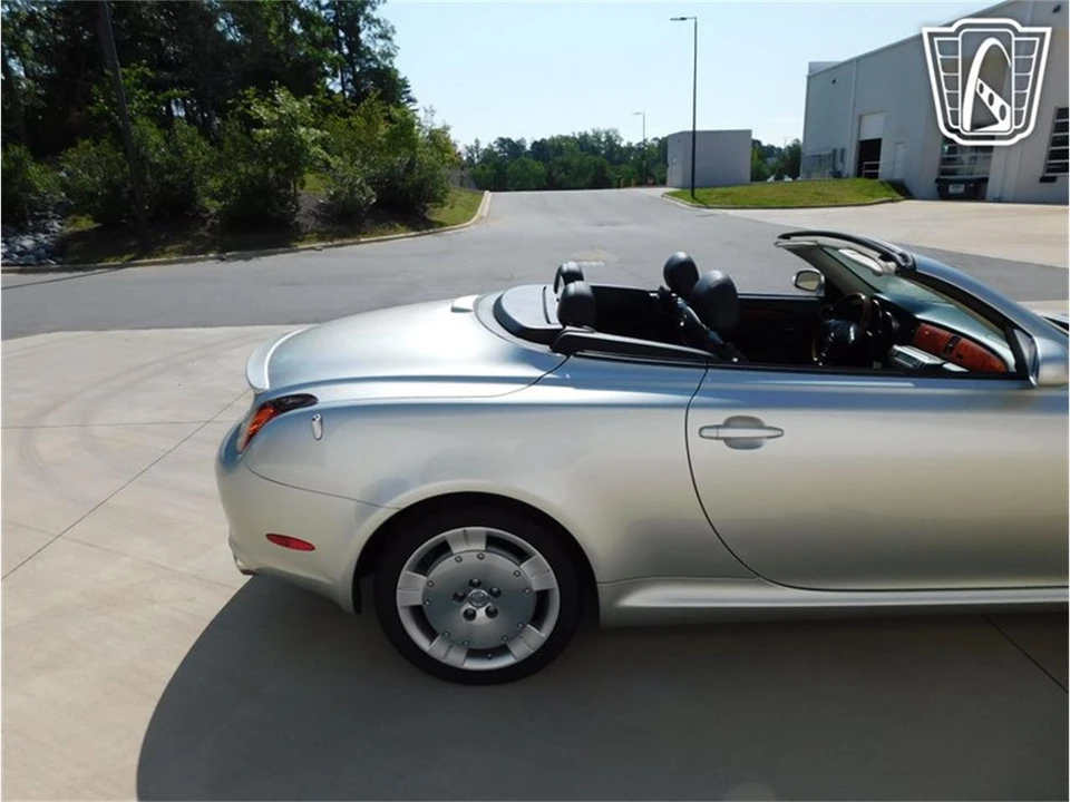 2003 Lexus SC430 - Image 29 of 31