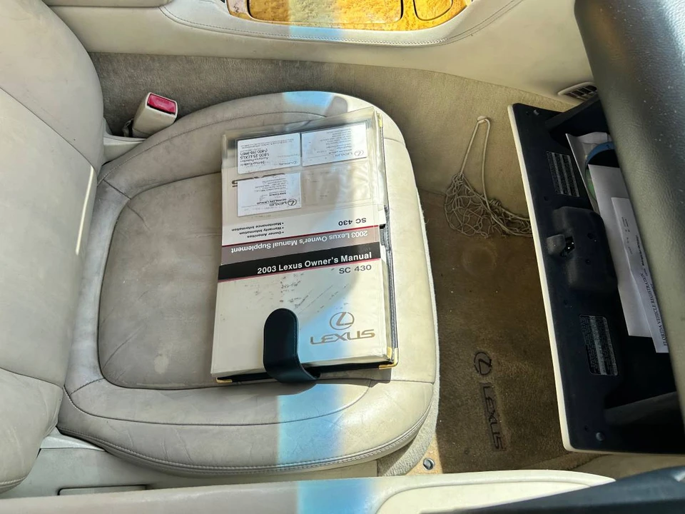 2003 Lexus SC430 - Image 19 of 19