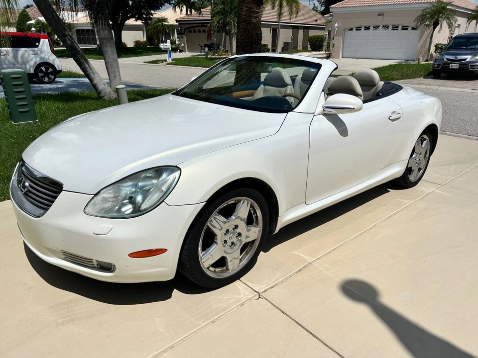 2003 Lexus SC430 - Image 2 of 19