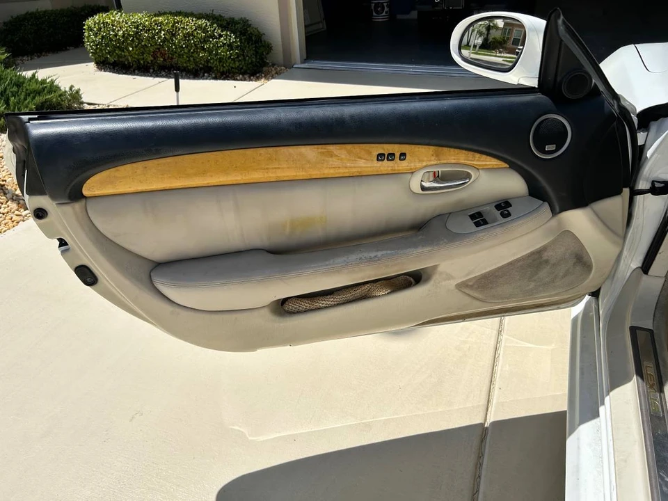 2003 Lexus SC430 - Image 7 of 19
